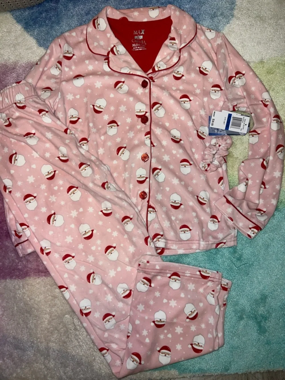 NEW Max & Olivia Pink Santa Print Girls Pajama Set -Button Front 2pc & scrunchie
